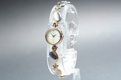 Vtg.1988 [N MINT] SEIKO ALBA Y520-0070 11mm Bracelet Quartz Ladies Watch JAPAN