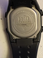 Timex 1440 Sports Watch Indiglo W/R 50M Chrono/Timer/Alarm/Stopwatch W-131