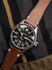 Hawker Hurricane Clowes Automatic Black / Leather | Black Dial Wristwatch AV-409