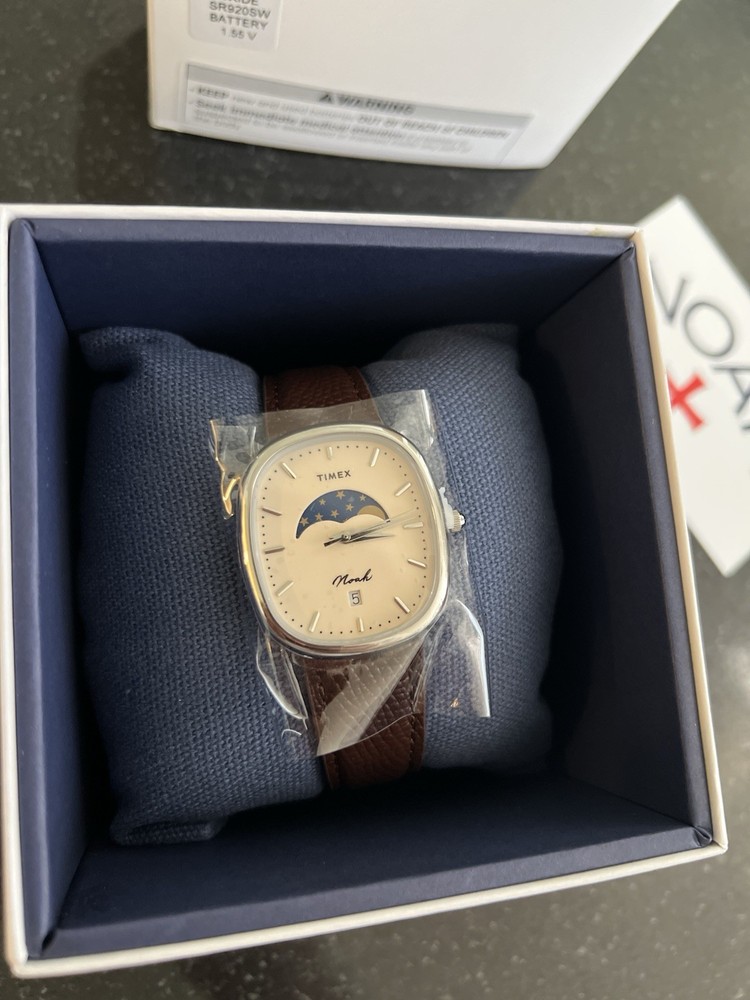 Timex Noah x Timex Oval Moon Phase Date Quartz Cream Dial Brown Leather Box