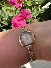 VTG Helbros Watch 10k Rolled Gold Plate Bezel & 1/20 12k GF Band Rose Co RUNS