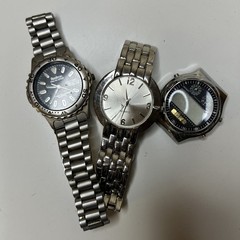 Broken Vintage Watch Lot Men’s for parts repair not working Sold As Is