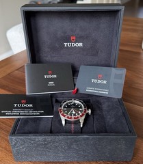 TUDOR Black Bay GMT 41mm Auto Black Dial 24-Hour Bezel NATO Box Papers