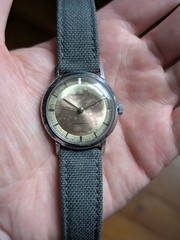 Vintage Patina Tropical Dial Bulova Caravelle Manual Wind Mens Watch 17J