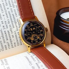 Pobeda Soviet Wristwatch Chinese Character USSR Vintage Mechanical Men’s Watch