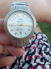 Milan MLN935 Mens Watch Needs Battery & 38MM 7″ Stretch Band Needs ReplacemenH63