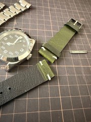 A wristwatch to the Air King equipped with PT5000 movement Automatic and Manual