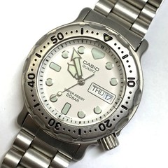 Casio MD 705 Wristwatch Timepiece Used Excellent Working White Dial Nice