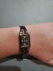 Vintage MERONA Wristwatch for Women Clip Watch Bracelet Quartz Color see Photos
