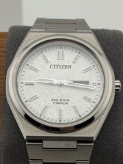 Citizen Men’s Zenshin Eco-Drive White/Gray Dial Watch – AW0130-85A Preowned