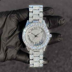 Unisex Lab Diamond Watch Iced Roman Round Dial Quartz Movement Hip Hop Style