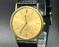 Rare! *MINT* Vintage SEIKO Dolce 6730-0030 Gold Men 30mm Quartz Watch From JAPAN