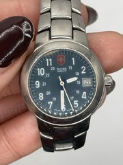 Victorinox Swiss Army Maverick Women’s Stainless Steel Quartz Analog Watch