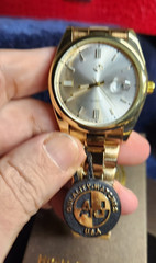 AJ Designs USA Quartz Dress Watch Gold Tone Bracelet Silver Dial Date