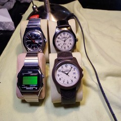 4 lot 2 Timex Mens military Expedition Indiglo 905,916 working + 2 others