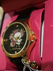 Ed Hardy Women’s Watch Skull Flowers Rhinestone Dial Gold Charm NWT