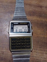 CASIO Vintage DBC-610 Silver Wrist Watch Data Bank Calculator Used