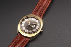 Vintage Timex Manual Wind Day-Date “Telephone Dial” Brown Dial Watch