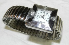 Women’s Adrienne Club A Quartz Watch with Stretch Band – Needs Battery