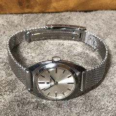 WALTHAM Vintage Manual Wind Watch 27mm 11mm lug wrist 15cm