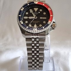 Seiko SKX009J Japanese model Pepsi dial 7S26-0020, comes with a free dive strap