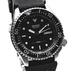 Seiko 6458-6000 Diver Quartz Watch April 1982 Black Dial