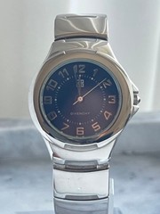 GIVENCHY AH16XVIII QZ Wristwatch Timepiece Vintage Mint