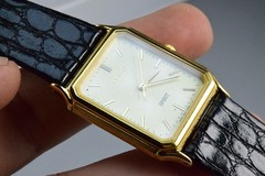 Vintage watch Seiko Spirit 5E31-5B60 Yellow Men Quartz Tank 27mm