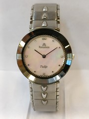 ROMANSON TULIP QUARTZ MOTHER OF PEARL DIAL UNISEX ADULT WORKING CONDITION