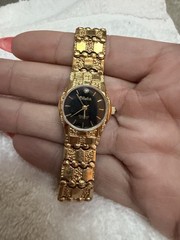 Vintage Dufonte Japan Movement Quartz Watch Gold Tone Textured Bracelet Black