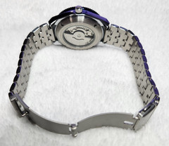 Timex Waterbury Automatic Dive Watch 40mm “Coke” Bezel Day-Date – TW2V25100