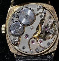 Antique Ladies Gold Fill General Watch Co. Swiss15 Jewel Art Deco Silk Band