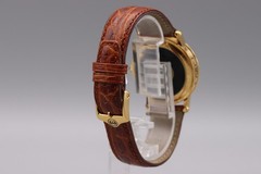 [Near MINT w/Box] GUCCI 7200M White Dial Roman Gold Quartz Men’s Watch Japan