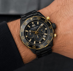 TM-525028 – TechnoMarine, Racing Legends Men’s Watch – 44.2mm, Black/Gold