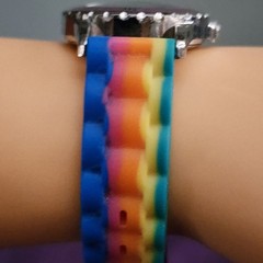 RAINBOW BUTTERFLY SINGAPORE MOVEMENT ANALOG W/RAINBOW SILICON BAND NEW BATTERY