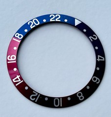 VINTAGE ROLEX GMT MASTER 1675 FADED VIVID FADED MAGENTA FAT PEPSI INSERT 1970s