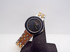 RADO Women’s DIASTAR 153.0344.3 Quartz Watch runs