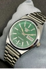Seiko Refurbished Green Dial Day / Date Men’s Wrist Watch Free Shipping Vintage
