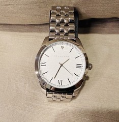 SEAN JOHN Men’s Analog Quartz Dress Watch, Silver Bracelet, White Roman Dial