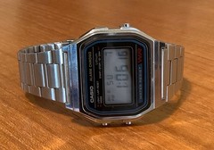 Vintage Casio WR Alarm Chrono Model 593 A 158 W Stainless Steel Men’s Wristwatch