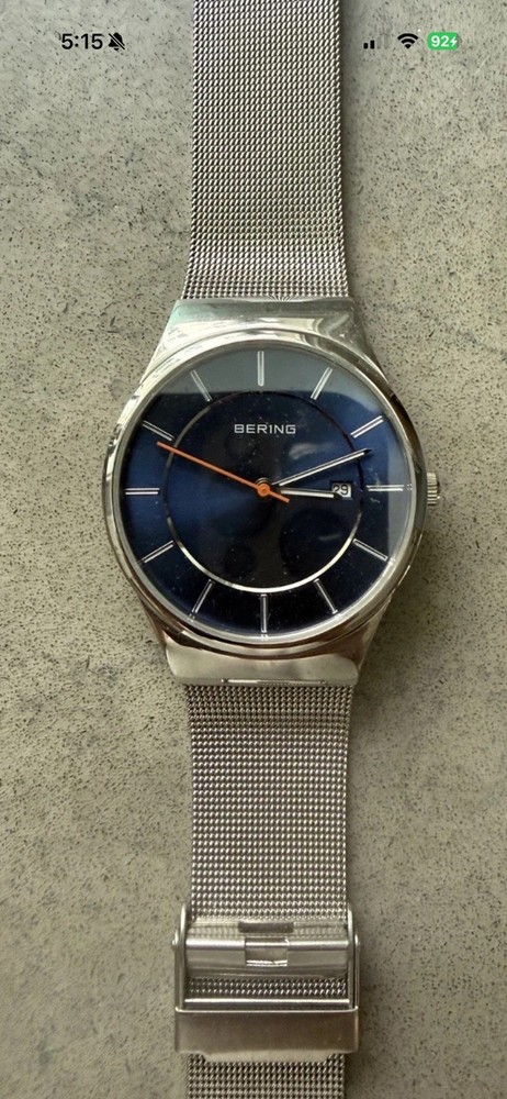 Bering Classic Blue Face Mesh Wrist