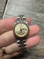 PULSAR v248 0020 TWO TONE Base Metal Bezel Stainless Steel Quartz Watch VINTAGE
