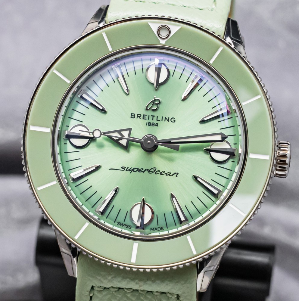 Breitling Superocean Heritage ‘57 Pastel Paradise Mint Green Complete A10340
