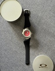 Oakley D1 Icon Watch Red Dial Rubber Strap