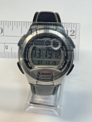 VTG CASIO Dual Time 5 Alarm Countdown Timer Watch WR 10BAR w/Light, new battery