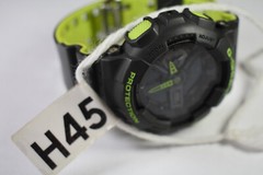 RARE! Casio GA110LN-8A (5146) Gray/Neon Green Series Men’s Watch NEW BATTERY!