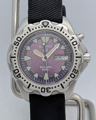 Seiko AGS Kinetic SBBW019 5M23 Purple Scuba 200M JDM | New Capacitor/Excellent