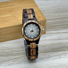 Wooden Watch for Women Natural Wood round Analog Quartz Watches with Gradient Gr