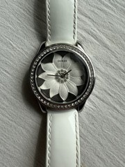 Rare 2010s Guess White Lotus Flower 42mm Quartz Watch