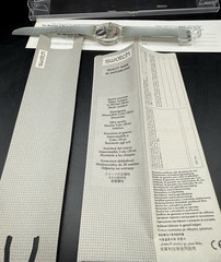 NEW Swatch Watch MOMA SILVER GZ406D Special Collection Limited Edition 2000